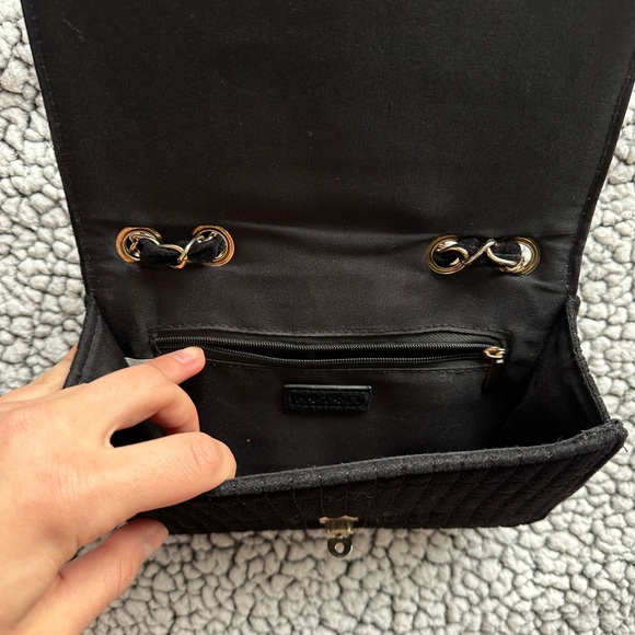 Chain Purse 🖤 - Picture 4 of 6